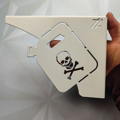 Mão Francesa Branca 20cm 4x4 Galão Caveira Decorativa em Aço Zarg