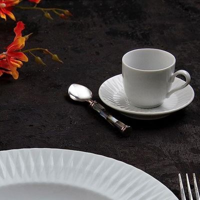 Jogo 6 Xícaras de Café em Porcelana Com Pires Germer Branca 75ml Cafezinho