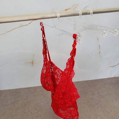 Cabide para Lingerie Cristal com Encaixe para Alças Organizadores Expositores Lojas