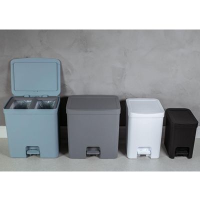 Kit 2 Lixeiras de Pedal com Aro Interno 6 Litros para Banheiro Polipropileno Trium Preto