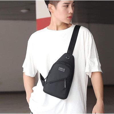 Bolsa Mochila Impermeável Transversal Crossbody Pochete De Peito Portátil Alça única Ajustável Preto