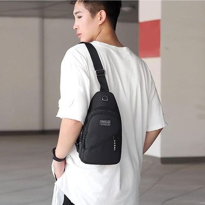 Bolsa Mochila Impermeável Transversal Crossbody Pochete De Peito Portátil Alça única Ajustável Preto