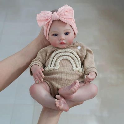 Bebê Reborn Menina Toda Em Silicone De Vinil Macia Artesanal Realista