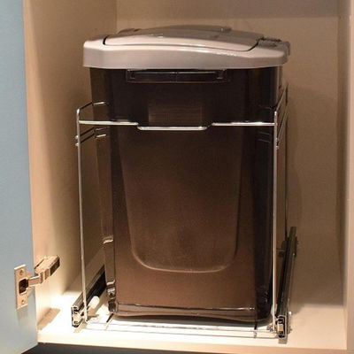 Lixeira 15L Preta com Tampa Click Deslizante de Embutir no Armário para Cozinha Masutti