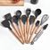 Kit 12 Peças Conjunto De Cozinha Utensílios De Silícone Com Espatulas Pincel Batedor Manual - Preto