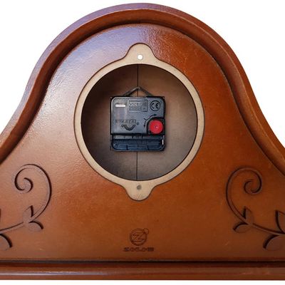 Relógio de Mesa Antigo Decorativo de Madeira com Números Romanos