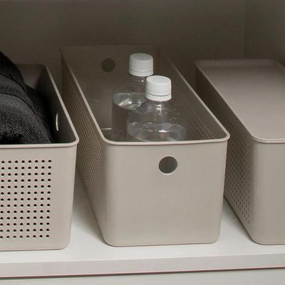 2 Cestos Organizadores Multiuso Empilháveis 4,2L Retangular 26x12x13cm com Perfurações Flow Bege