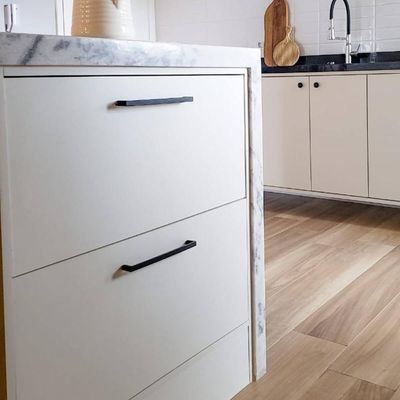Puxador Oeiras Preto Fosco 13,5cm para Armários Gavetas Zamac Torralba