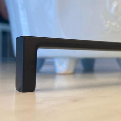 Puxador Oeiras Preto Fosco 13,5cm para Armários Gavetas Zamac Torralba