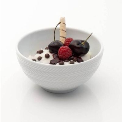 12 Bowls de Porcelana Germer 400ml Branco com Relevo Chevron Cumbuca para Petiscos Caldos Sobremesas