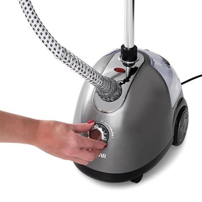 Passadeira a Vapor Suggar Profissional 1,5 Litros Prata PV1501PR 110V