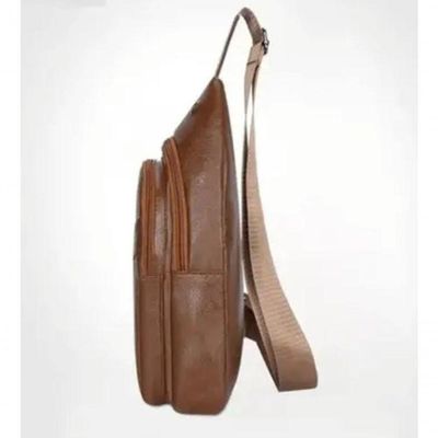 Bolsa Transversal Masculina Couro Ombro Peito Nova Pochete Marrom