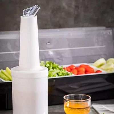 Kit 4 Garrafa Plásticas Store'n Pour 1L Branca Armazenar e Servir Bebidas Destiladas