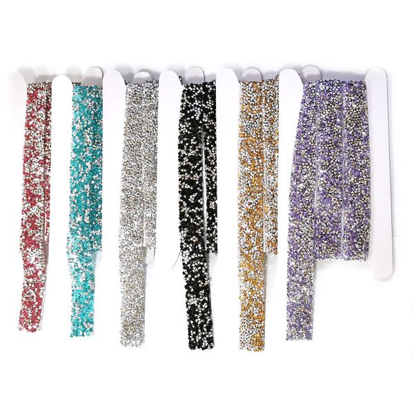 Fita Metálica Le com Cristal 2x90cm Cores Diversas - Item Sortido Fita Metálica Le com Cristal 2x90cm Cores Diversas - Item Sortido