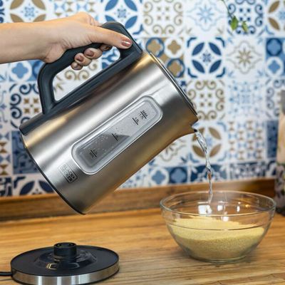 Chaleira elétrica Black+Decker KEPG Gourmand Gris 1,7L em inox
