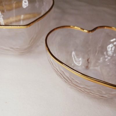 Porta-joias De Coração Com Toque Dourado Charme E Elegância Transparente
