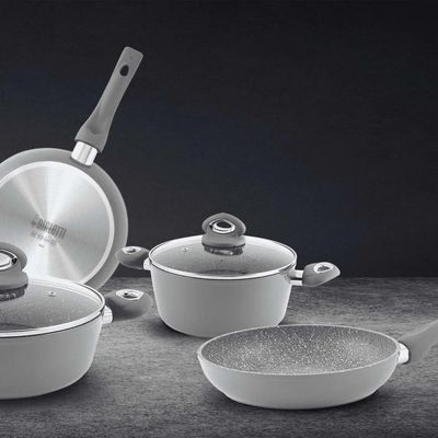 Jogo de panelas em alumínio Bialetti Petravera 10 peças cinza