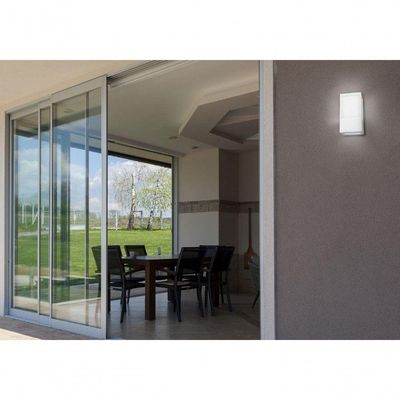 Arandela Led Cube Avant - Preto Fosco 3000k - Luz Amarela