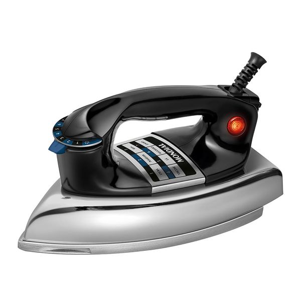 Ferro a Seco Mondial 1250W Preto e Cromado FS-01-BI 127V Ferro a Seco Mondial 1250W Preto e Cromado FS-01-BI 127V