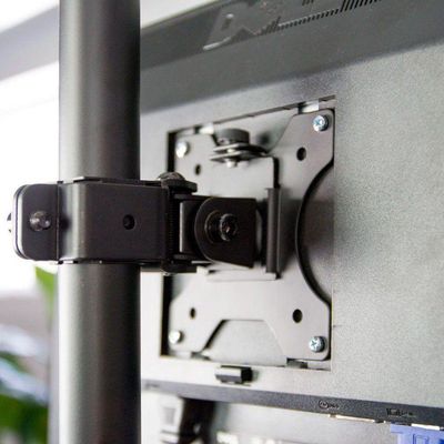 Suporte Para 3 Monitores 15 A 32 Ajuste De Altura E Convergência Ctm33n