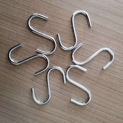 Kit 24 Ganchos Multiuso Para Barra Toalha Utensílios Cromado Organizador Aço Cozinha Roupas Resistente