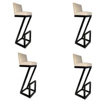 17476664923077