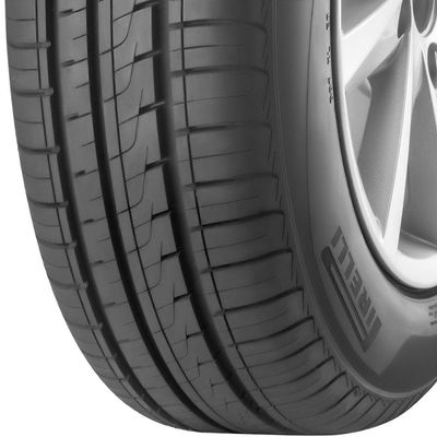 Pneu Pirelli P400 EVO 185/60 R15 Aro 15 84H EV