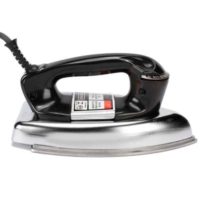 Ferro a Seco BlackeDecker VFA Preto / 110V