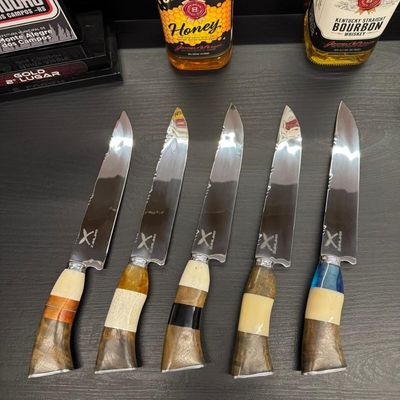 Faca Artesanal Churrasco 8' Inox 2mm Mosqueado Cabo Madeira Resina Zanline