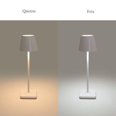 Luminária de mesa tátil regulável Copa&Cia Ross 37,5cm branca
