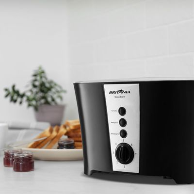 Torradeira Britânia Tosta Pane 3 em 1 Inox 7 Níveis 850W 127V
