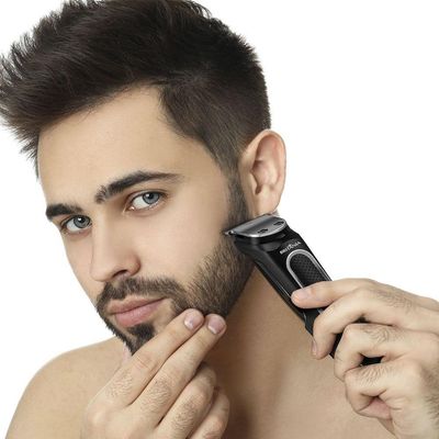 Aparador De Pelos Britânia BAP21P Multigroom 7 Em 1 - Bivolt