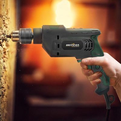 Furadeira Britânia BFUE04 Função impacto 850W - 110V