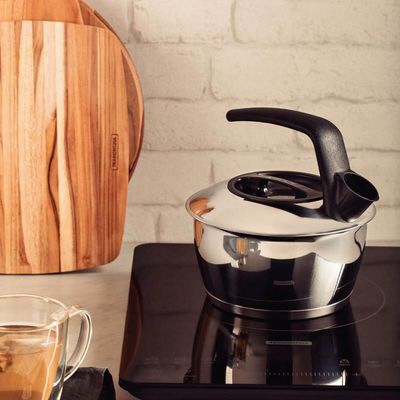 Chaleira 1,5L Tramontina Aço Inox Fundo Triplo Cabo Preto Fogão Água Chá Café