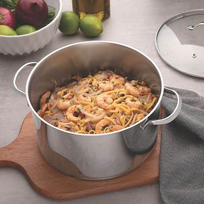 Jogo de 5 Panelas Tramontina Una Aço Inox com Fundo Triplo Tampas de Vidro