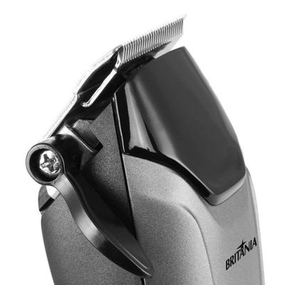 Cortador De Cabelos Britânia BCR18T Titanium 18W 110V