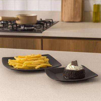Kit 2 Pratos Plásticos 22,5 e 18,5cm Pretos Quadrados Cozinha Servir Petiscos