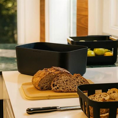 Porta Pães com Tampa Migalheira Bambu 33cm Cesto Preto Organizador Bolos Biscoitos Ou