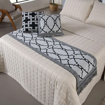 Kit Peseira Grécia 5 Peças King 60% Algodão 40% Poliéster Tecido Jacquard Acompanha Almofadas Cheias - Preto