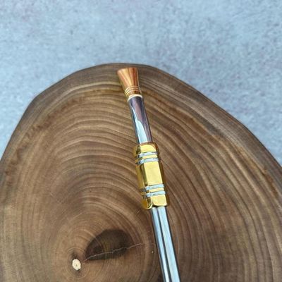 Bomba de Chimarrão Mil Furos 25cm Inox Anel Sextavado Com Rosca Bojo Banho de Ouro Escovinha
