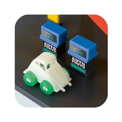 Brinquedo Auto Posto Nig com 2 Carros e Rampa de Acesso