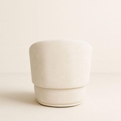 Poltrona Orgânica Redonda Para Sala Quarto Recepção Liz Confortável Elegante Bouclê