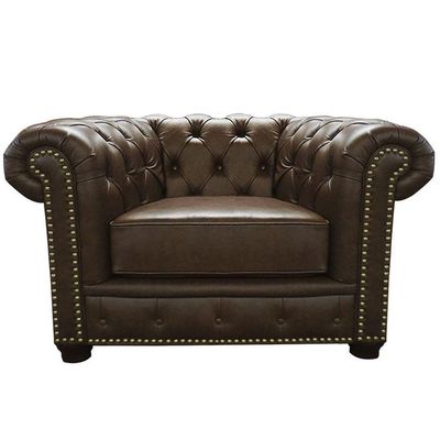 Poltrona Chesterfield com Pés Madeira Couro Marrom