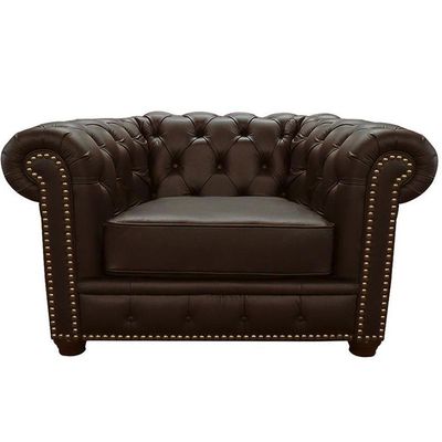 Poltrona Chesterfield com Pés Madeira Couro Capucino
