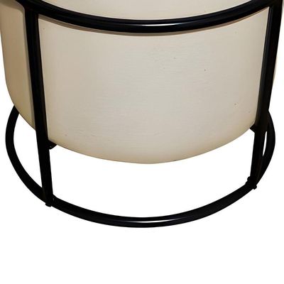 Puff Decorativo Redondo Para Sala Argola Ian Bege Preto Linho
