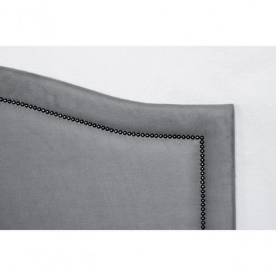 Cabeceira Casal Curva Luxo 140x60 Suede Cinza - Tachas Fumê