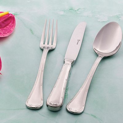 Faqueiro em aço inox Saint James Croise 130 peças: Elegância e sofisticação para sua mesa