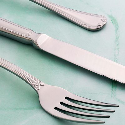 Faqueiro em aço inox Saint James Croise 130 peças: Elegância e sofisticação para sua mesa
