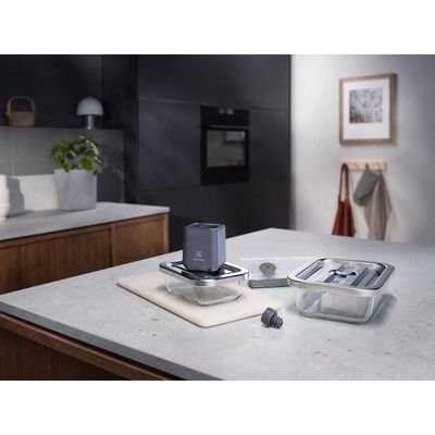 Conjunto de seladora, potes de vidro, sacos e rolhas para fechamento a vácuo Electrolux Não se aplica