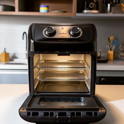 Air Fryer Oven Britânia 12L 3 em 1 1800W BFR2300P 127V
